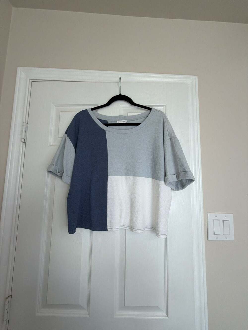 blu pepper Colorblock Short Sleeve Top - Size S